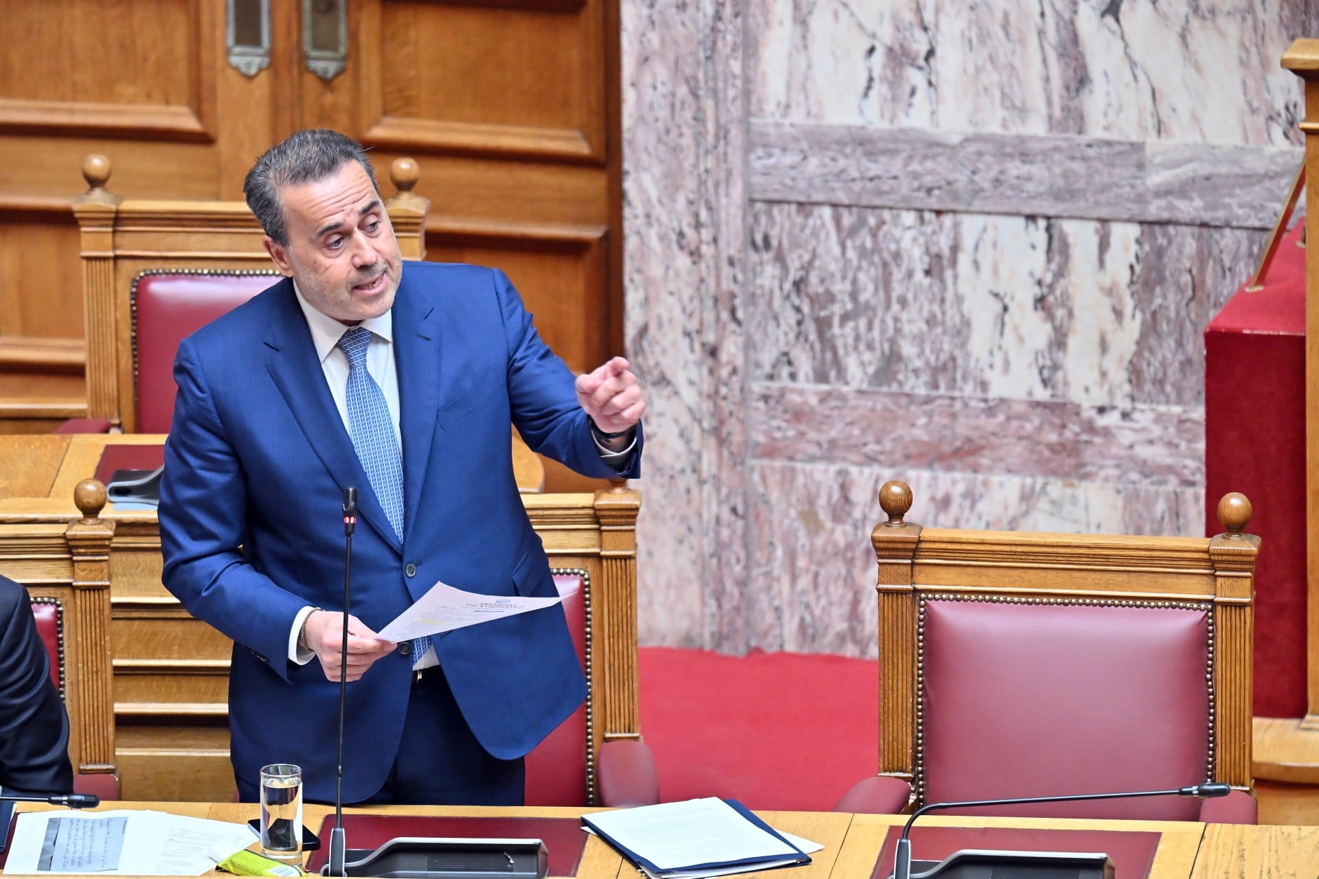 Το ύψος του ΕΦΚ σε βενζίνη και ντίζελ έχει υπογραφή ΣΥΡΙΖΑ