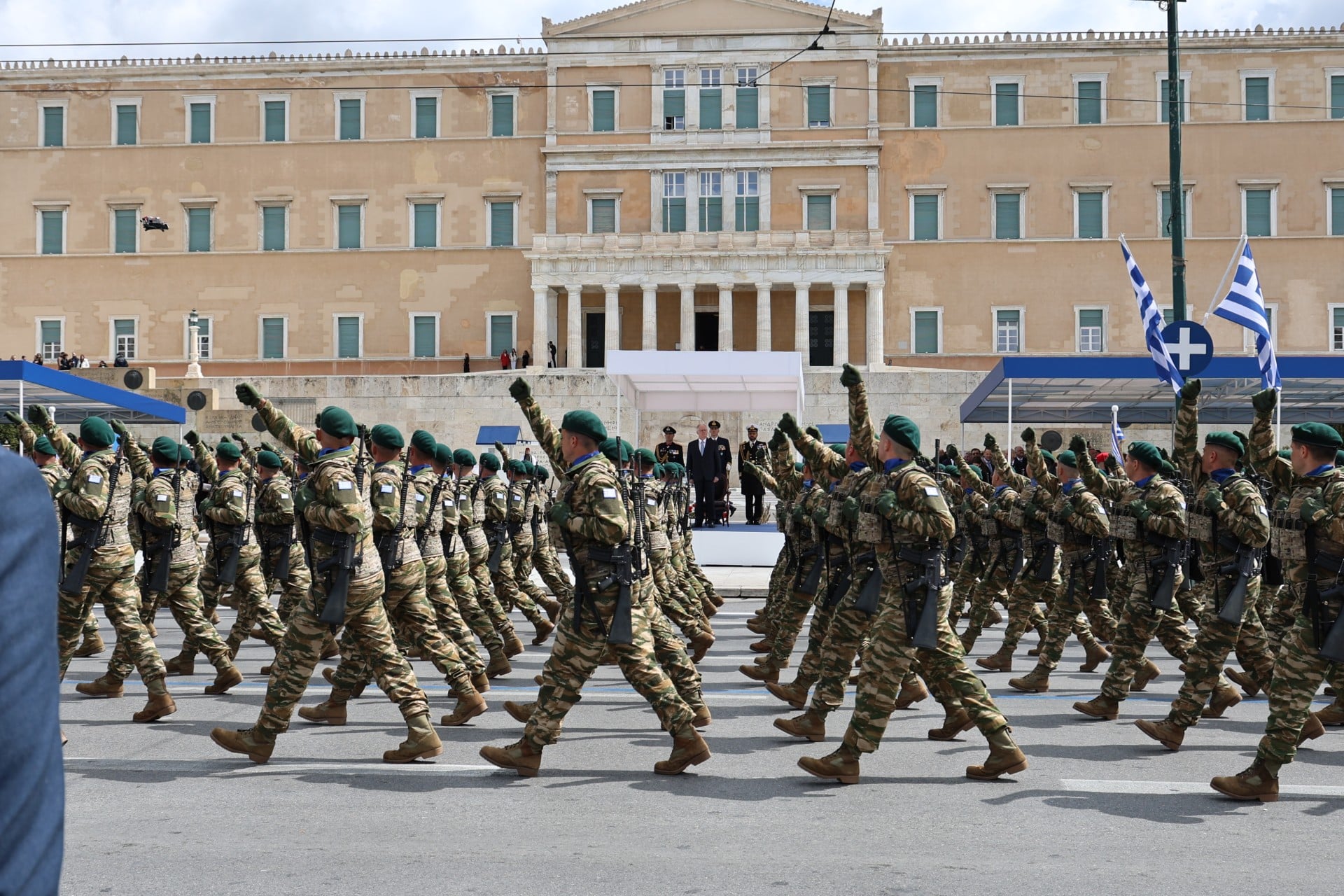 Δεν έχει διαταχθεί ΕΔΕ για τα συνθήματα υπέρ της Κύπρου στην στρατιωτική παρέλαση