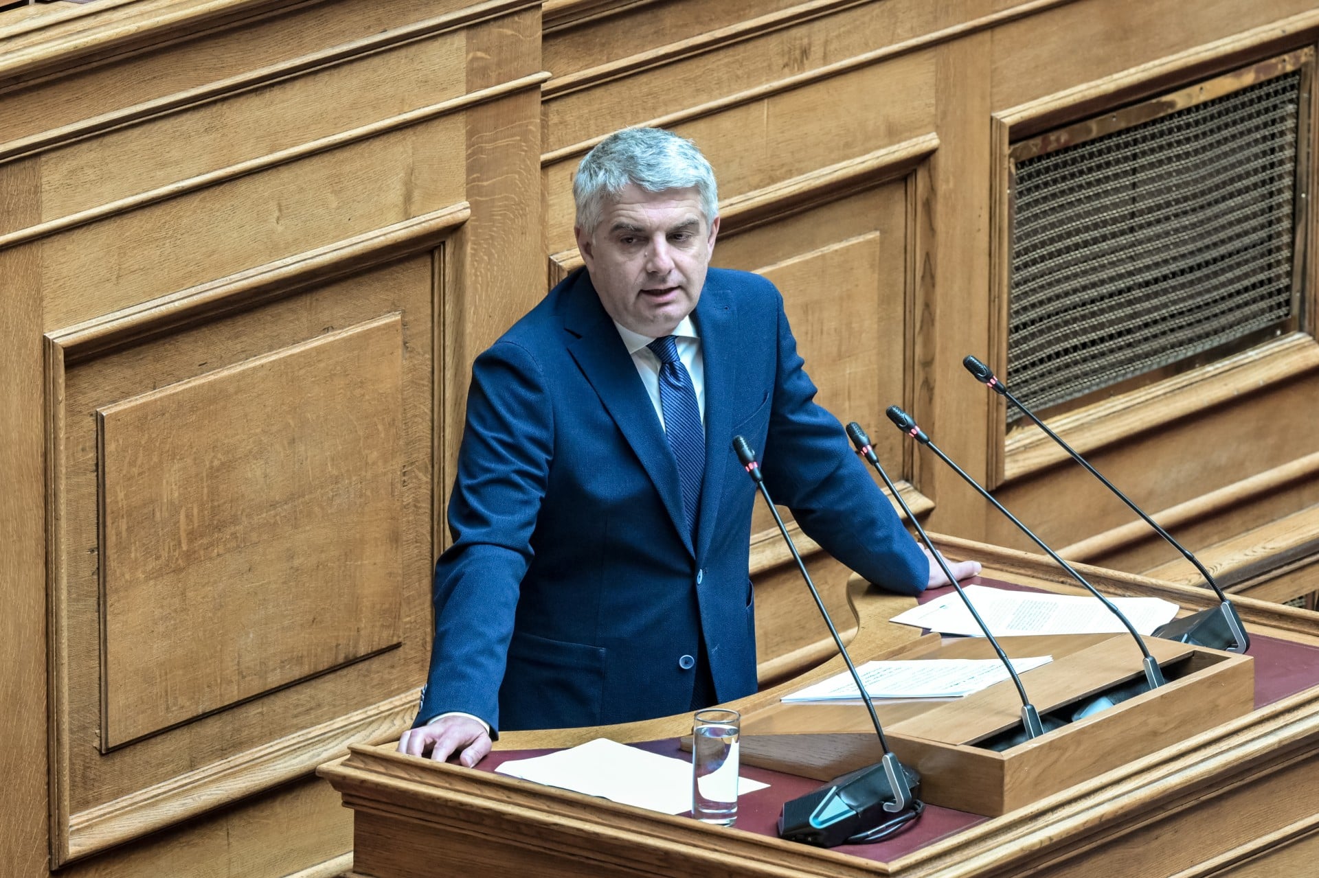 Διεγράφη από την Κ.Ο. ο Οδυσσέας Κωνσταντινόπουλος