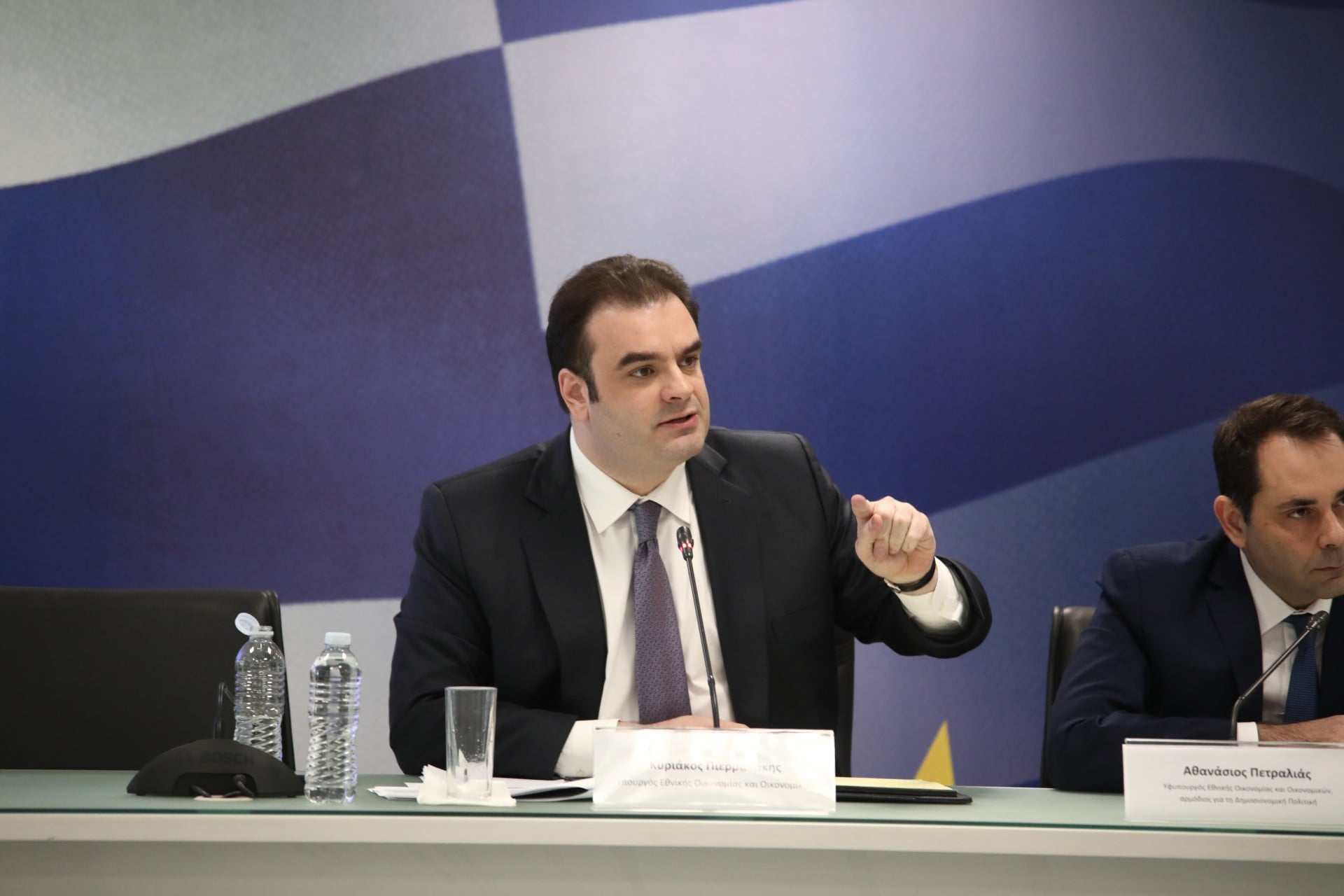 Κ. Πιερρακάκης: «Κανείς δεν θα μείνει μόνος στην κρίση»