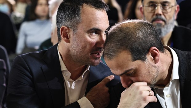 Νέα Αριστερά: Εποχή Σακελλαρίδη μετά την παραίτηση Χαρίτση - Ο δρόμος που ανοίγει για αλλαγή επικεφαλής στην ΚΟ
