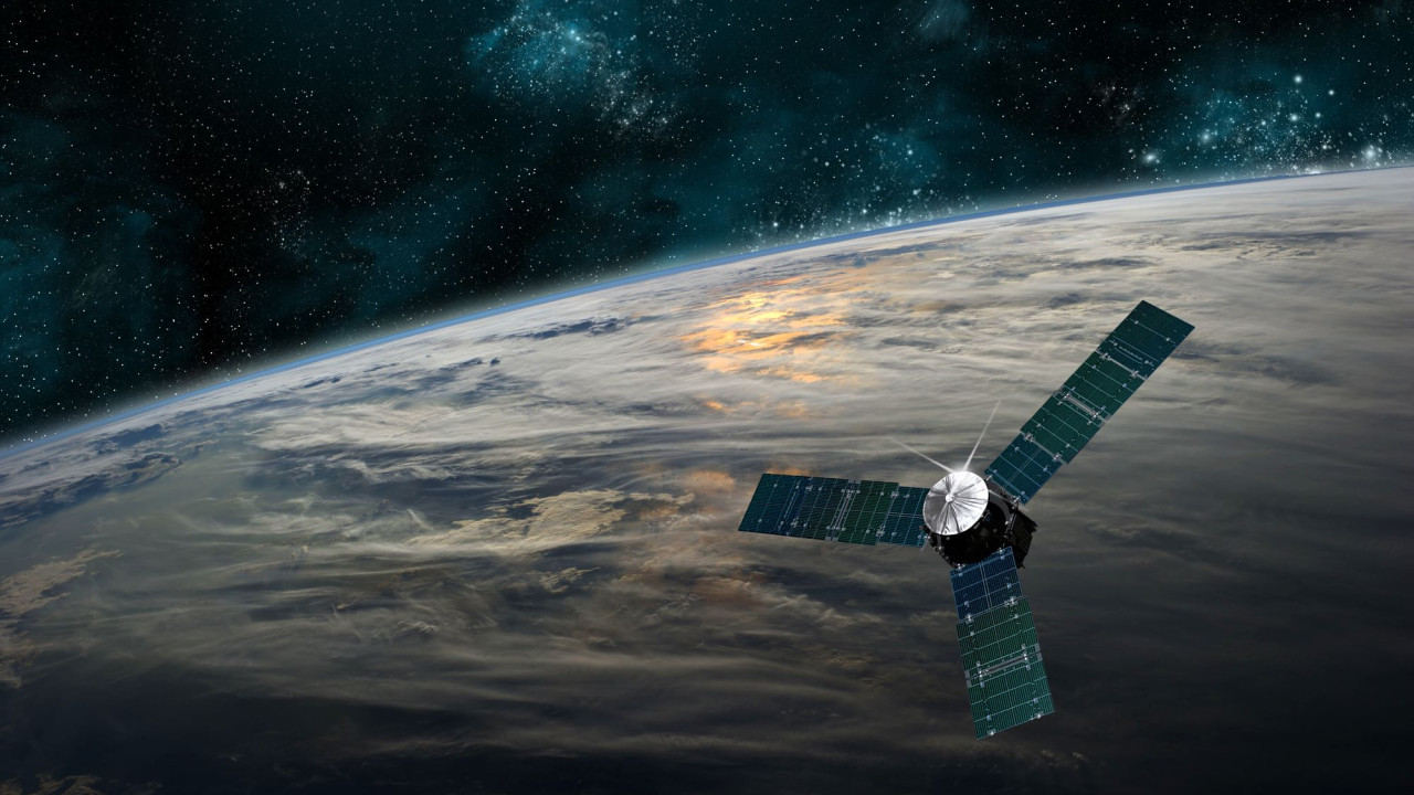 Τμήματα γιγαντιαίου δορυφόρου της NASA θα πέσουν στη Γη – Χαμηλός ο κίνδυνος