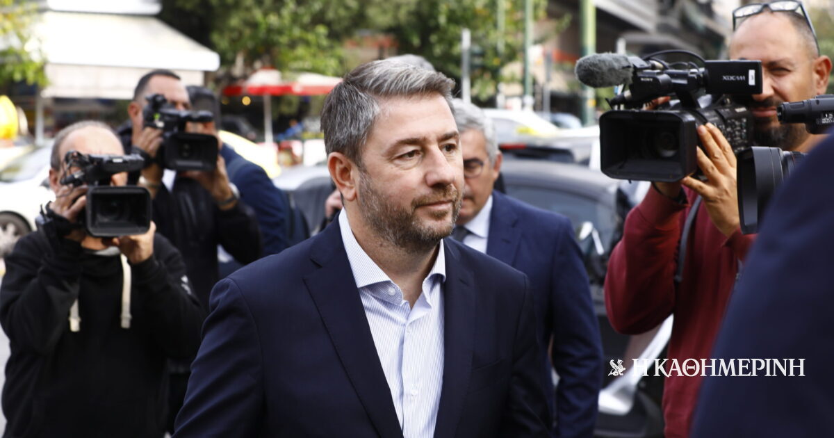 Ανοικτή επιστολή Ανδρουλάκη «στους στόχους των υποκλοπών και του Predator»