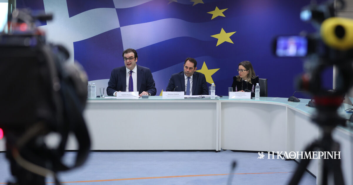 Live: H εξειδίκευση των μέτρων στήριξης λόγω του πολέμου στο Ιράν