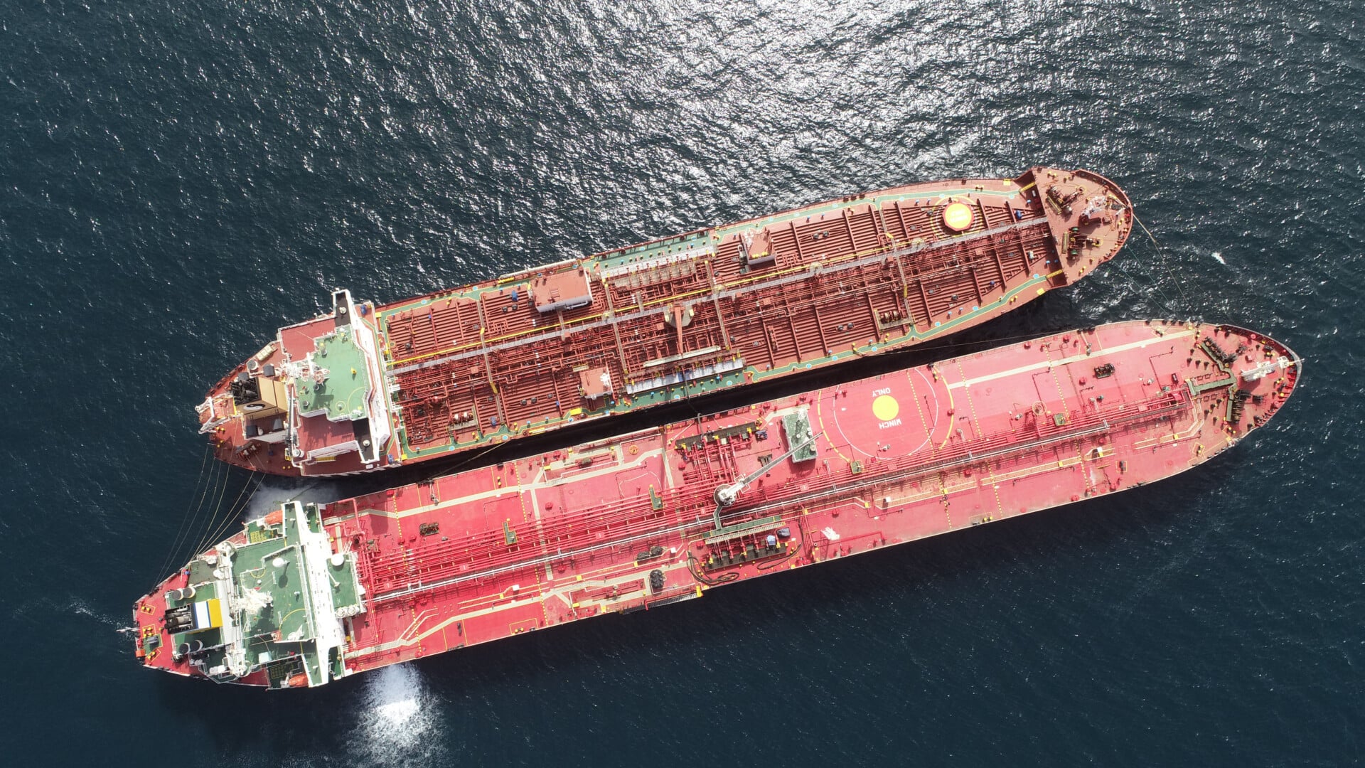 Εκτόξευση ναύλων για suezmax και aframax πάνω από 200 χιλ. δολ.