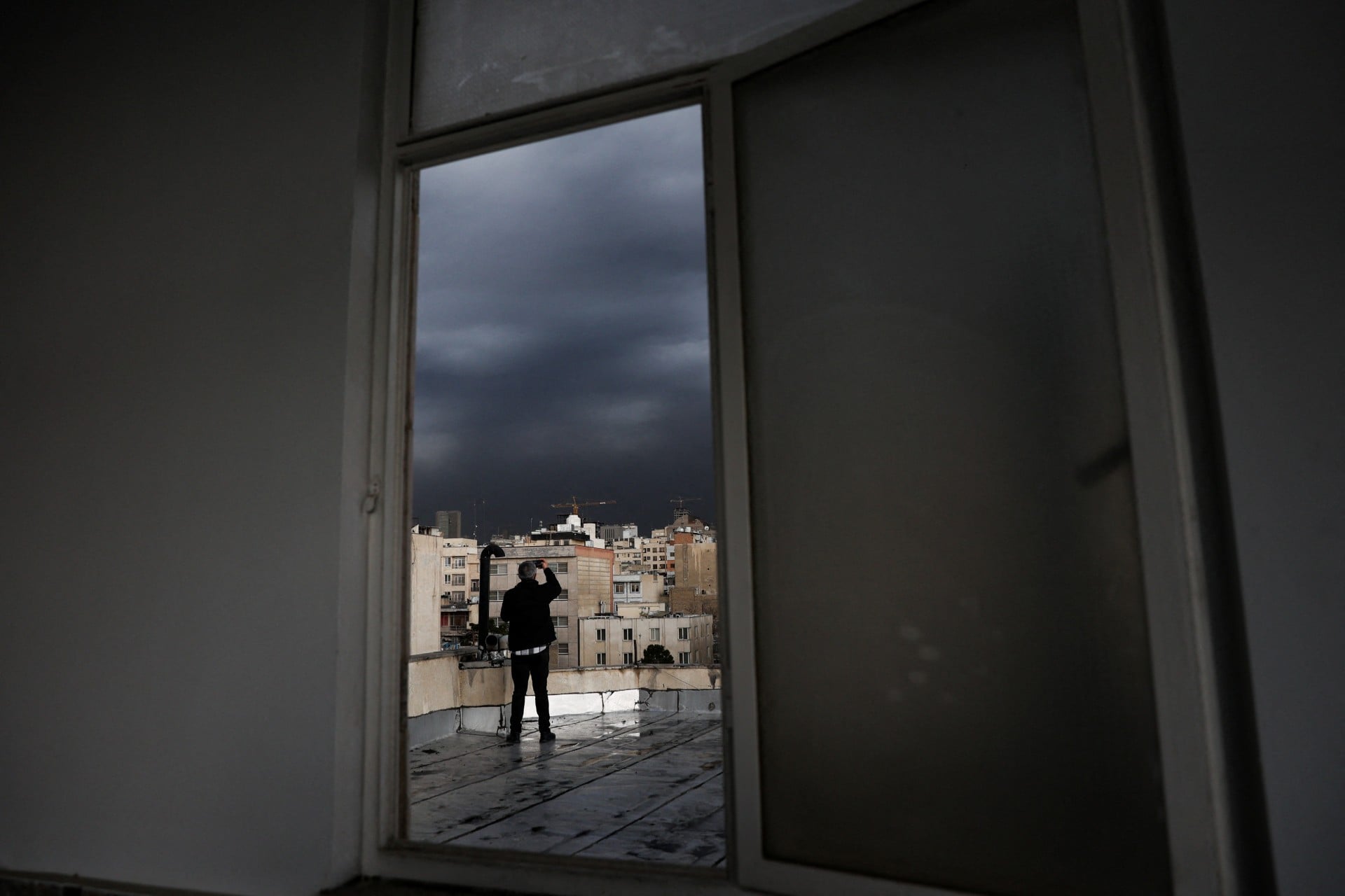 Τρόμος και παράνοια σε μια πόλη 1.000 ετών