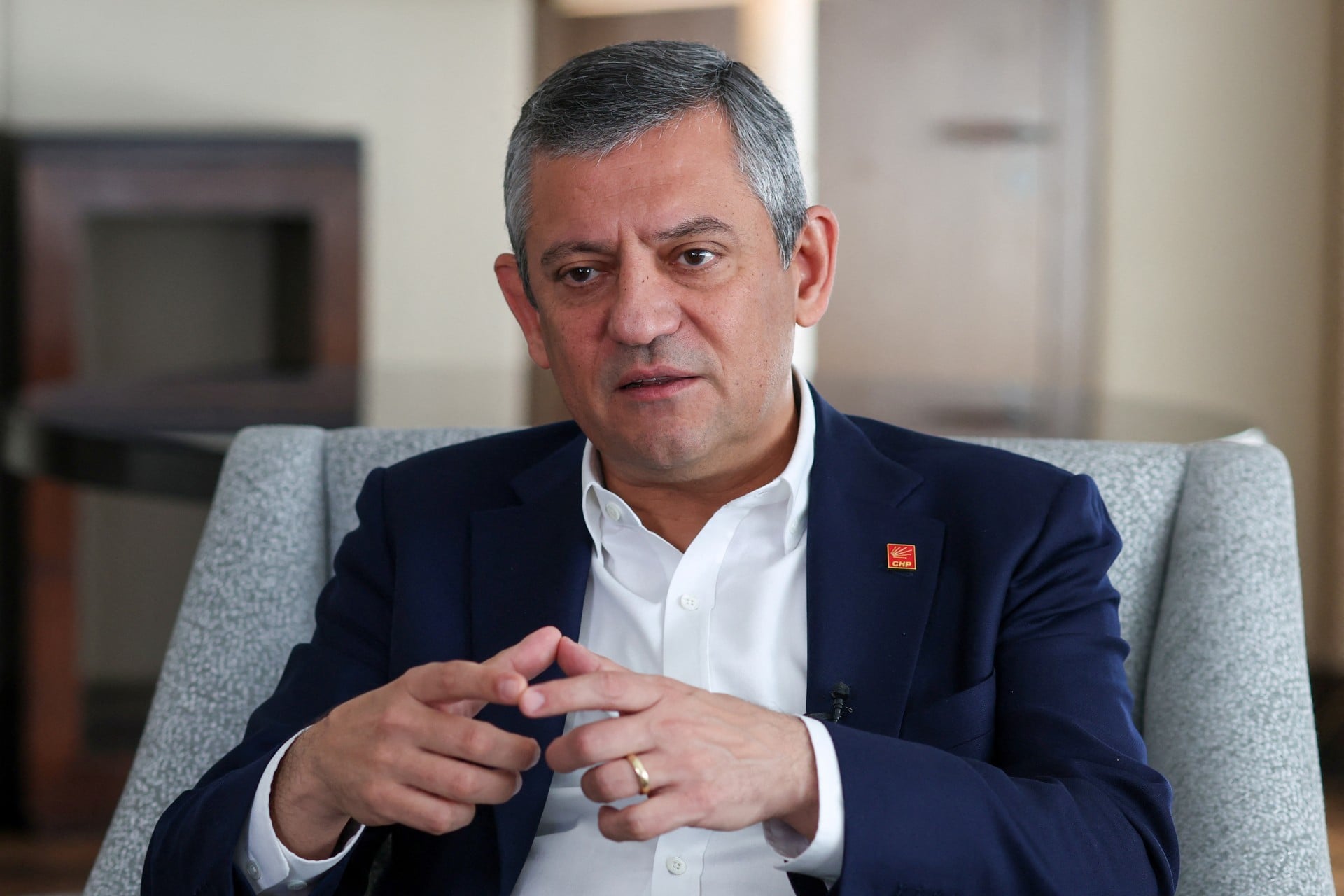 Οζέλ: «Καθαρά πολιτική υπόθεση» η δίκη Ιμάμογλου