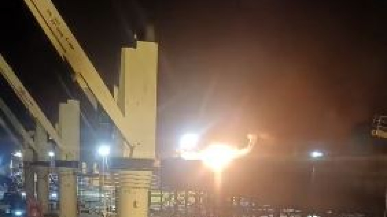 Ρωσία: Σημαντικές ζημιές στο λιμάνι Ουστ-Λούγκα από επίθεση με drones