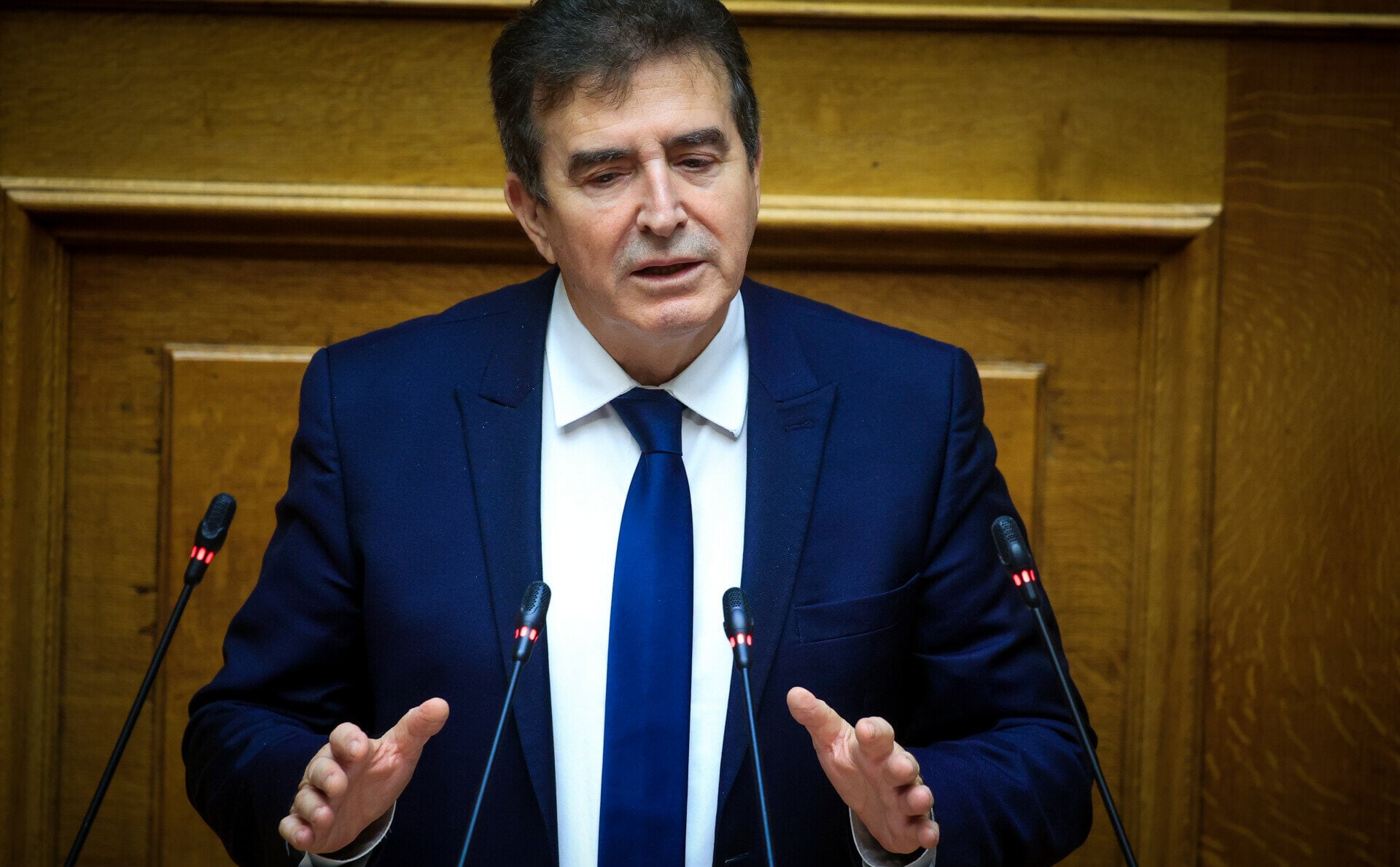 Καθήκον της ΕΛ.ΑΣ. να εξαρθρώσει εγκληματικές ομάδες που κρύβονται πίσω από τα οπαδικά