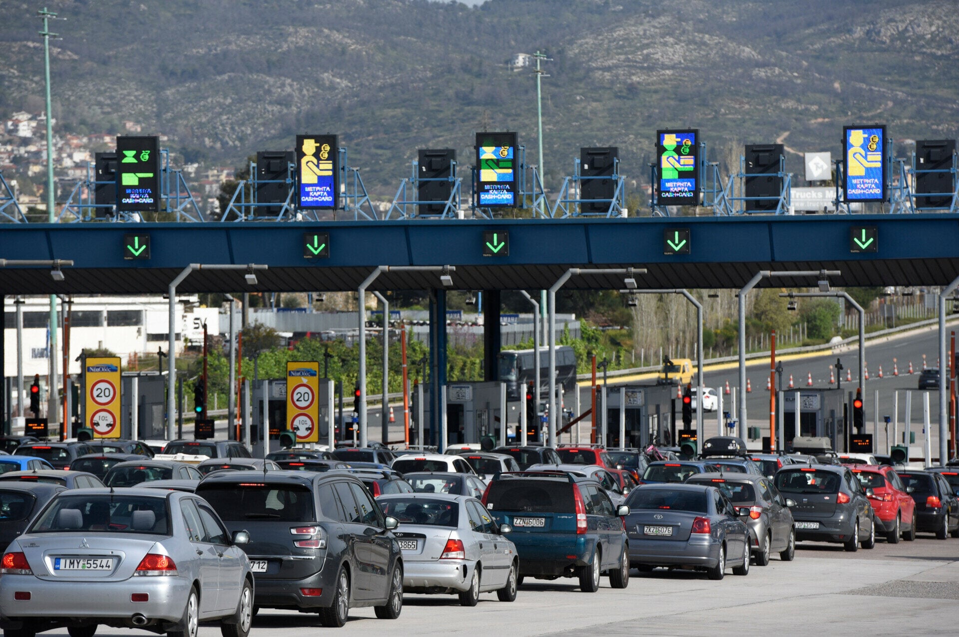 Επί ποδός στο οδικό δίκτυο η Τροχαία