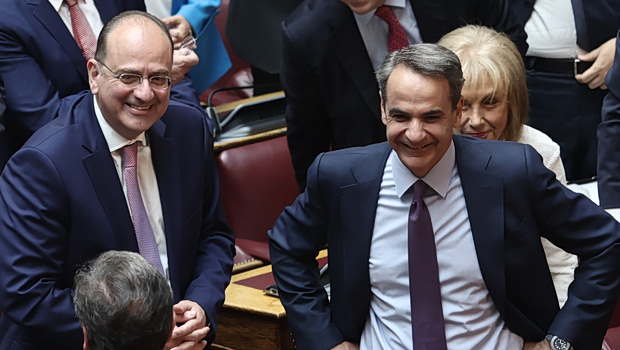 ΠΑΣΟΚ: Ο Λαζαρίδης είναι το προσωπικό ρουσφέτι του Μητσοτάκη - Το θράσος, το ψεύδος και η φαυλότητα ανταμείβονται