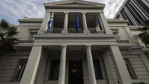 Απάντηση ΥΠΕΞ στην Τουρκία: «Η Συνθήκη της Λωζάννης καθορίζει με σαφήνεια τον χαρακτήρα της μειονότητας στη Θράκη ως θρησκευτικής»