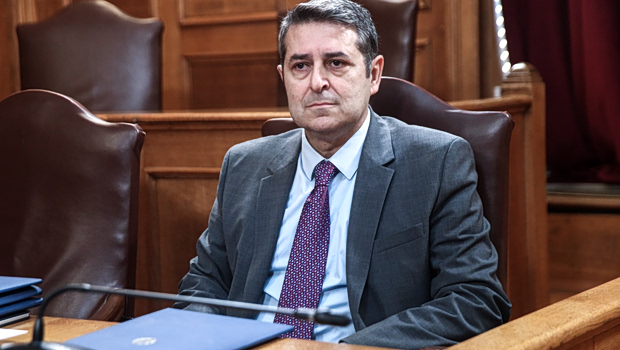 Διασωληνωμένος στον «Ευαγγελισμό» ο Γιώργος Μυλωνάκης - Το συμβάν στο Μέγαρο Μαξίμου