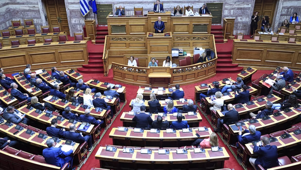Σκάνδαλο ΟΠΕΚΕΠΕ: Αίρεται η ασυλία των 13 βουλευτών της ΝΔ - Βολές της αντιπολίτευσης κατά τη συζήτηση