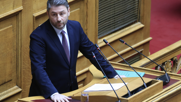 Παρέμβαση Ανδρουλάκη στη Βουλή - «Είμαστε παρατηρητές μιας θεσμικής παρακμής»