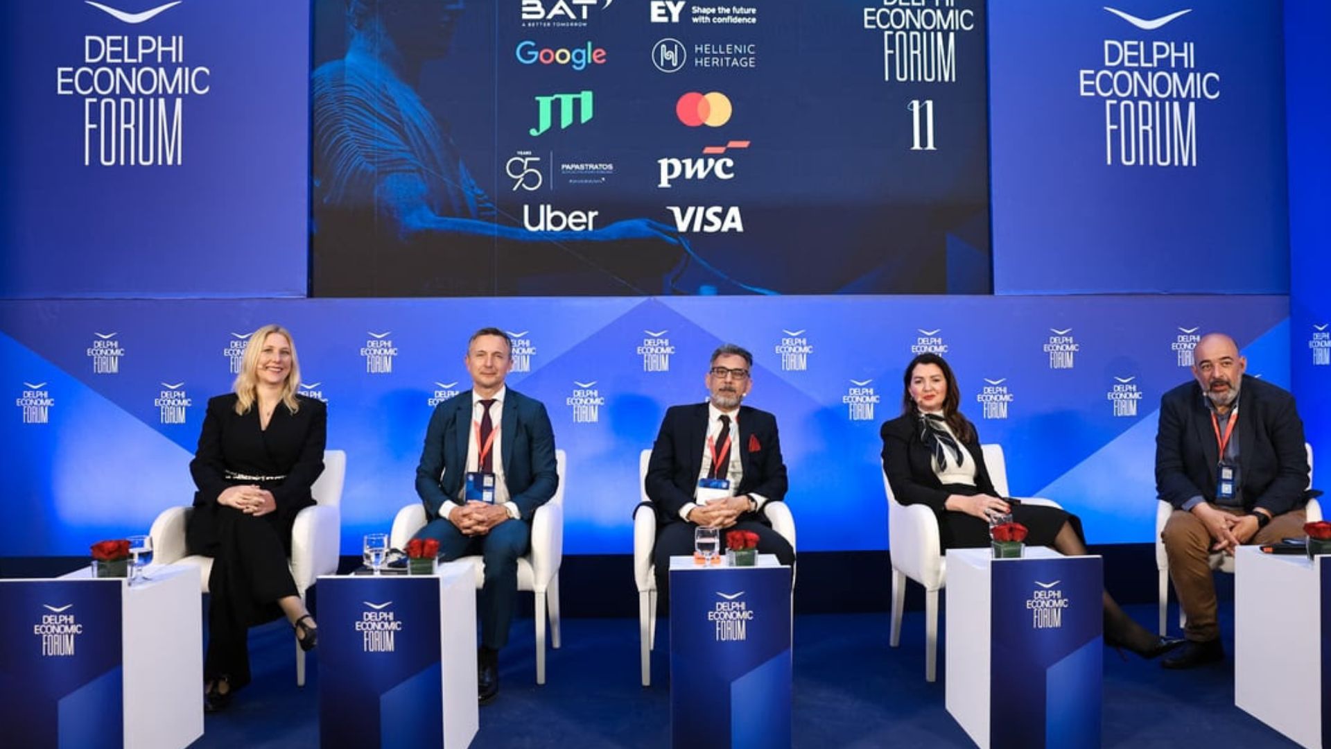 «Η εμπιστοσύνη δεν αυτοματοποιείται», το μήνυμα από επιχειρήσεις και τράπεζες
