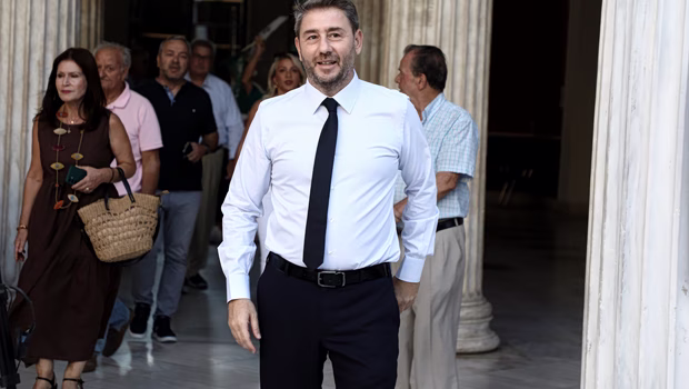 Ανδρουλάκης για 21η Απριλίου: Χρειάζεται νέος αέρας Δημοκρατίας, με μια προοδευτική πολιτική αλλαγή
