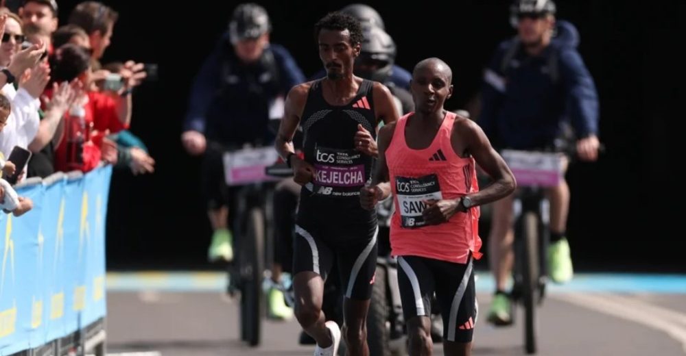 ΤΙ ΛΕΣ ΤΩΡΑ! Ο Σάγουε, κατέβηκε τις 2 ώρες στο μαραθώνιο!