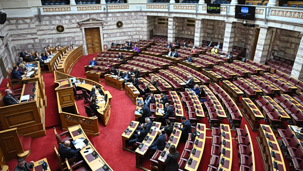 ΟΠΕΚΕΠΕ: Ξεκίνησε η συνεδρίαση της Επιτροπής Δεοντολογίας για την άρση ασυλίας των 11 - Παρόντες Μηταράκης και Τσιάρας