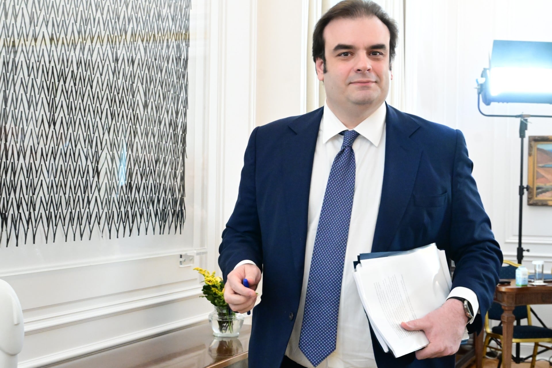 Αποτελέσματα ΟΔΔΗΧ 2025: Η Ελλάδα μειώνει το χρέος της