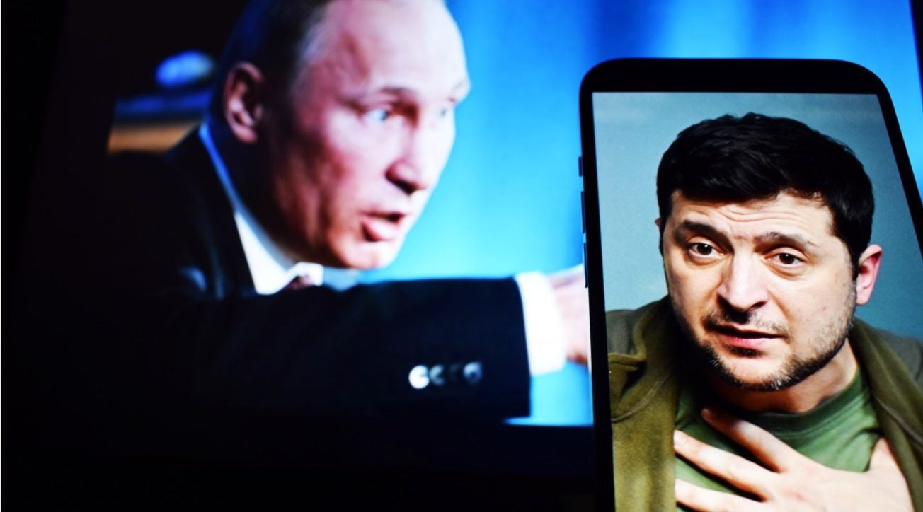 Κρεμλίνο: Ανοιχτό το ενδεχόμενο ενός τετ-α-τετ Πούτιν