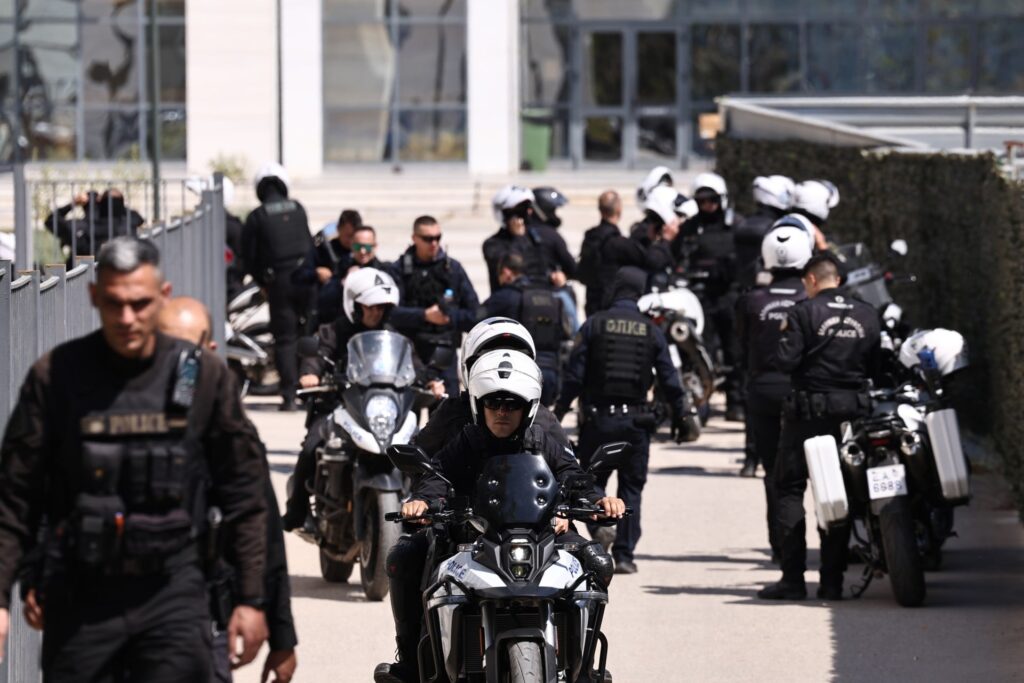 Το προφίλ του 89χρονου, η εμμονή που όπλισε το χέρι και το σχέδιο διαφυγής στο Στρασβούργο