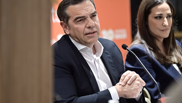 Καυστικός Τσίπρας: «Ο φαύλος κύκλος της παράλυσης παράγει σοβαρές απειλές»
