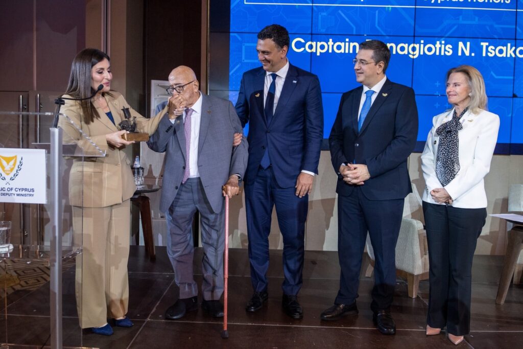 Επιπλέον 90 εκατ. για τη ναυτική εκπαίδευση