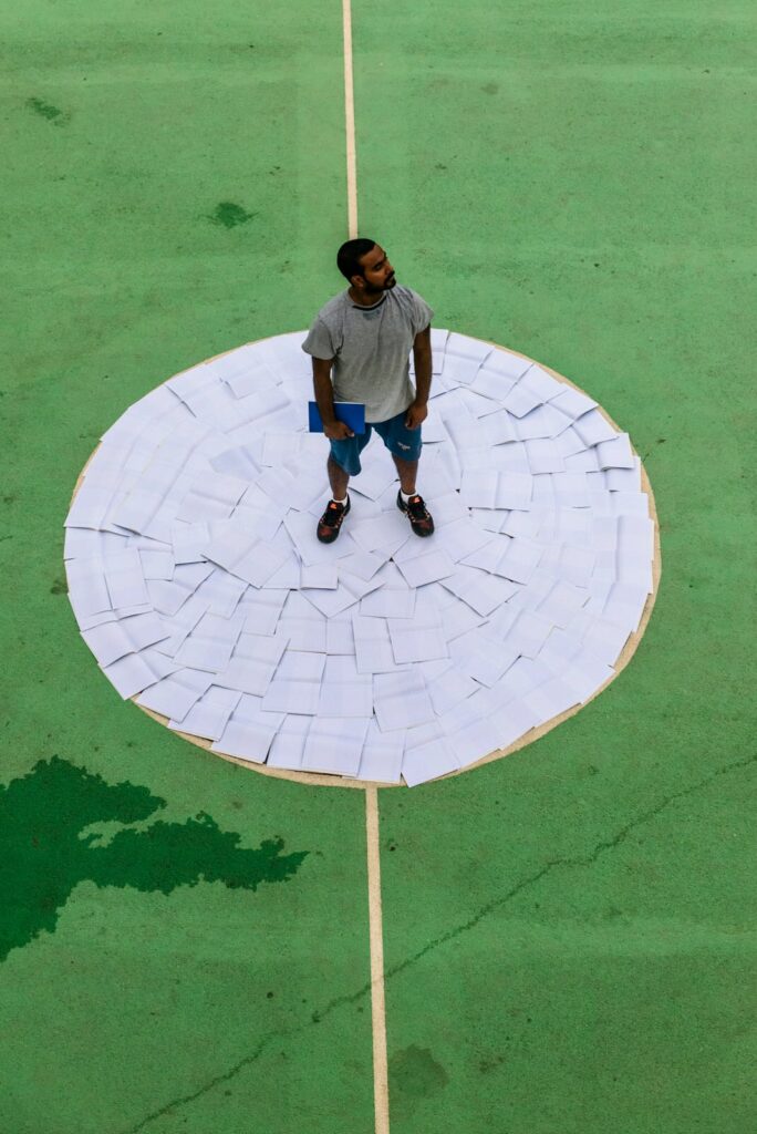 Μια προσπάθεια να συναντηθεί το παρόν με το παρελθόν