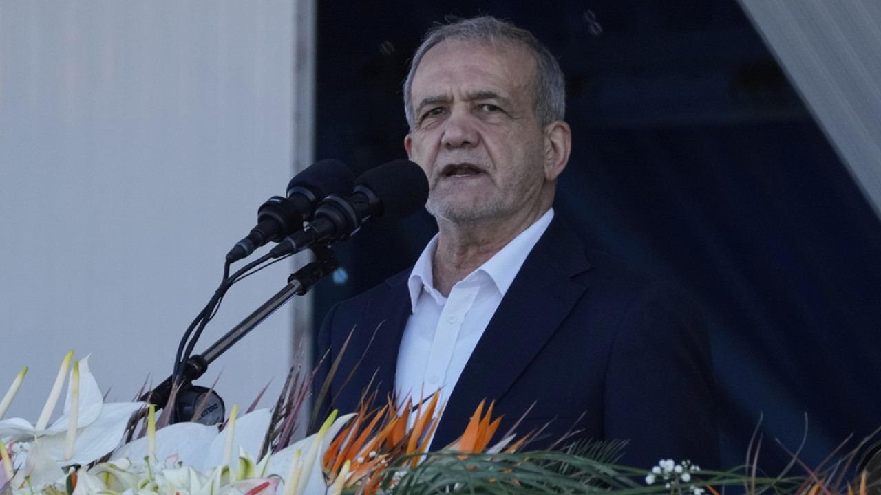 Πεζεσκιάν: Οι διαπραγματευτές μας θα υπερασπισθούν γενναία τα συμφέροντα του Ιράν