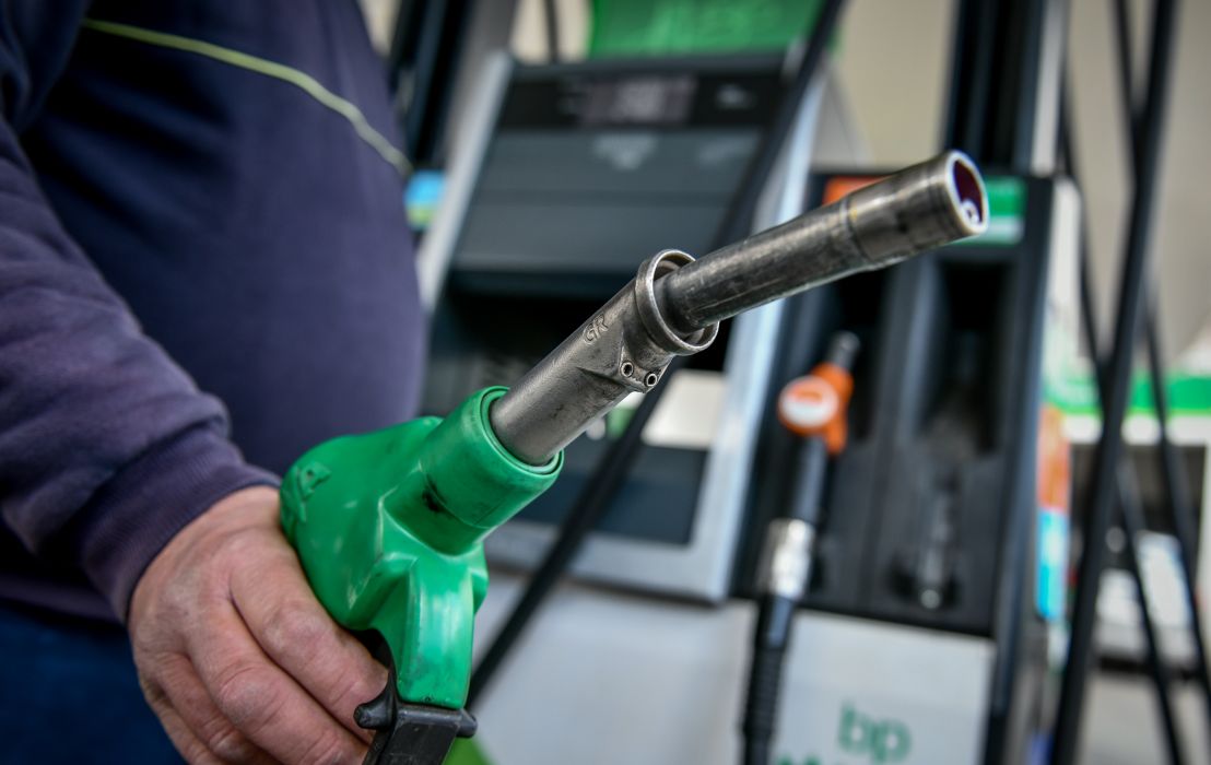Επιδότηση 20 λεπτά το λίτρο στην αντλία για το diesel κίνησης από σήμερα – News.gr