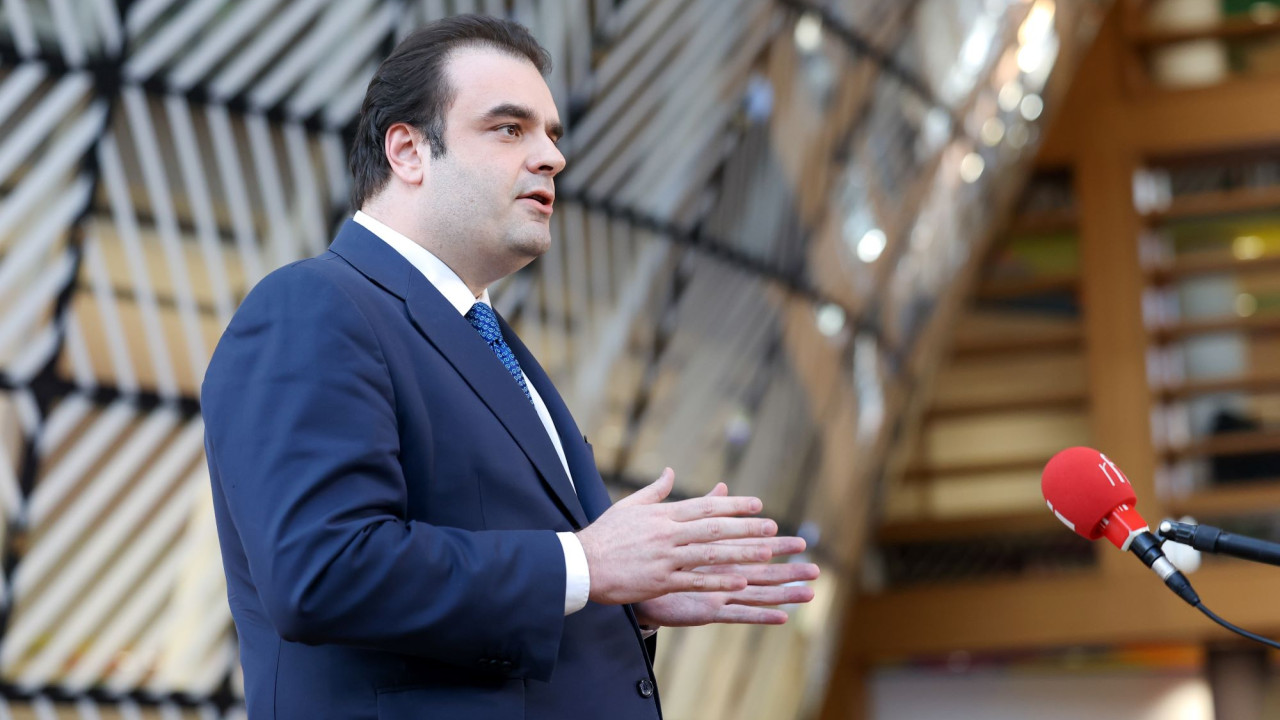 Πιερρακάκης: Εάν το Ορμούζ παραμείνει κλειστό για παρατεταμένο χρονικό διάστημα, οι επιπτώσεις θα είναι μεγάλες