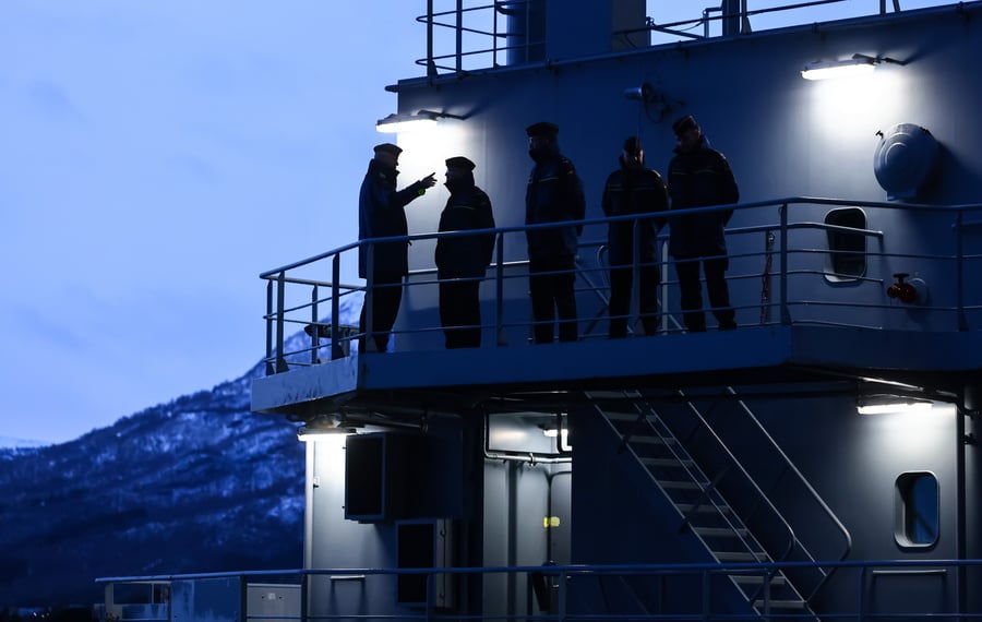 Γερμανικές ναυτικές μονάδες θα αναπτυχθούν στη Μεσόγειο για πιθανό ρόλο στα Στενά του Ορμούζ