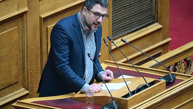 Ηλιόπουλος κατά Μητσοτάκη: Έχετε μετατρέψει τη χώρα στον καλύτερο πελάτη της ευρωπαϊκής εισαγγελίας