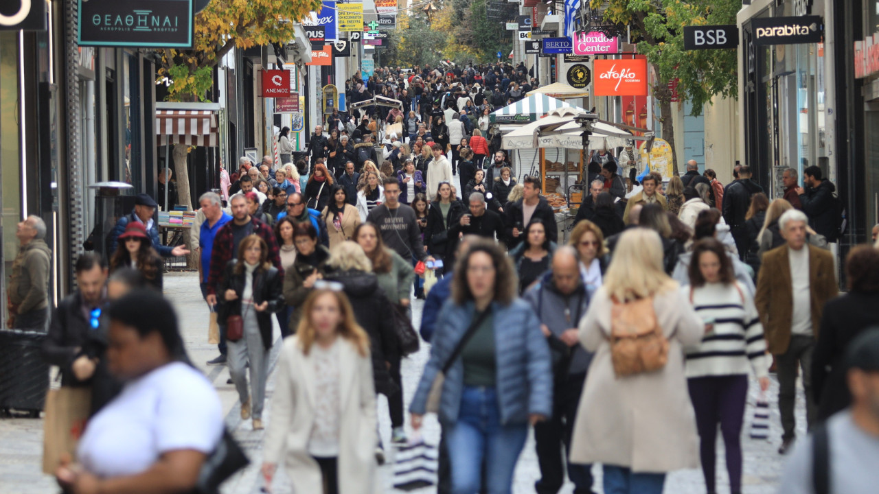 ΙΟΒΕ: Ήπια εξασθένιση της καταναλωτικής εμπιστοσύνης τον Μάρτιο