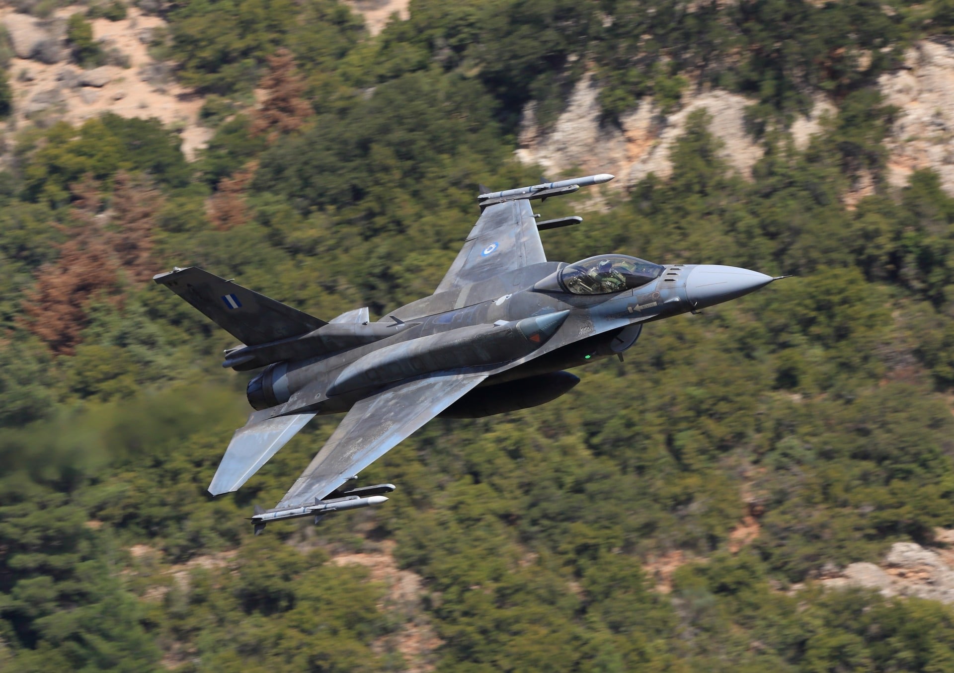 ΕΑΒ – Lockheed Martin: Πρόγραμμα εκσυγχρονισμού μαχητικών αεροσκαφών