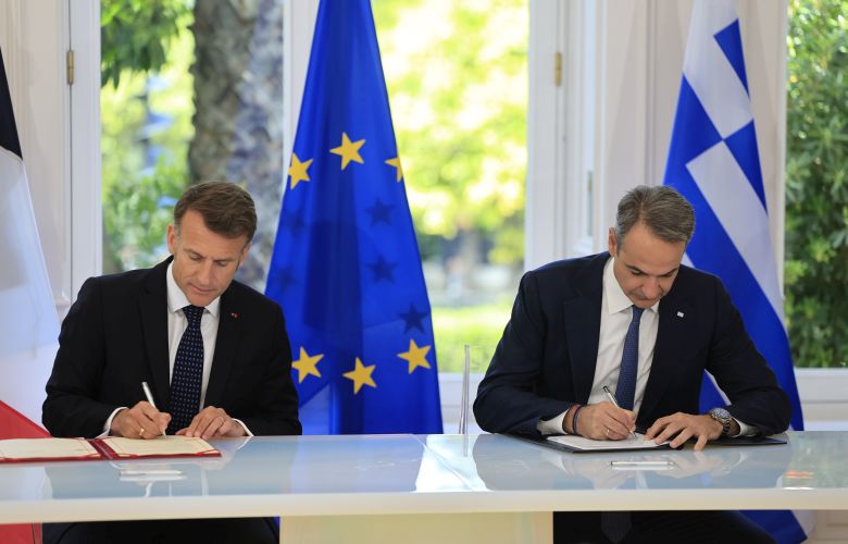 Εννέα συμφωνίες μεταξύ Ελλάδας και Γαλλίας υπεγράφησαν στο Μέγαρο Μαξίμου – News.gr