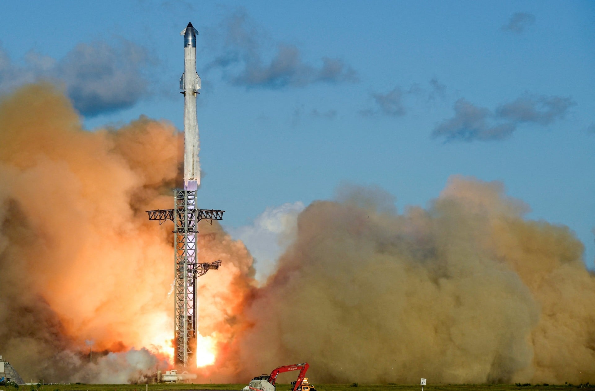 Η SpaceX θα καθυστερήσει την επόμενη δοκιμαστική εκτόξευση του Starship κατά ένα μήνα