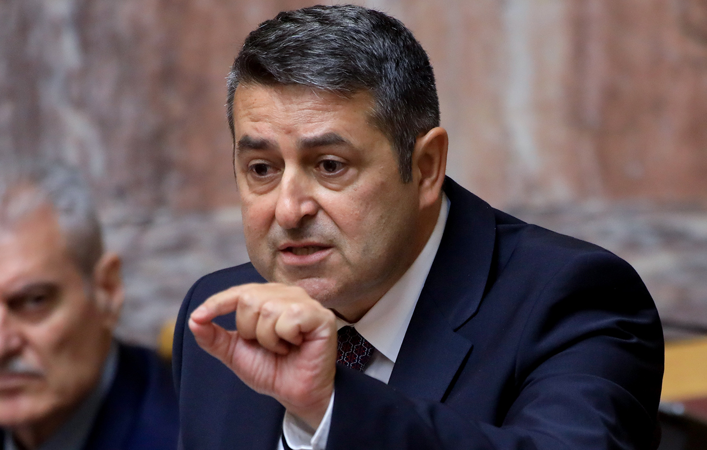 «Συνεχίζει να βρίσκεται διασωληνωμένος στη ΜΕΘ» – Τι αναφέρει το σημερινό ιατρικό ανακοινωθέν – News.gr