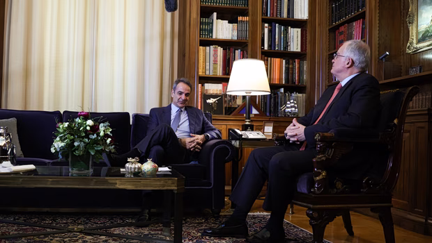 Εκτός πραγματικότητας πανηγυρίζει ο Μητσοτάκης: «Έχουμε κάνει το καλύτερο για να στηρίξουμε τα νοικοκυριά»
