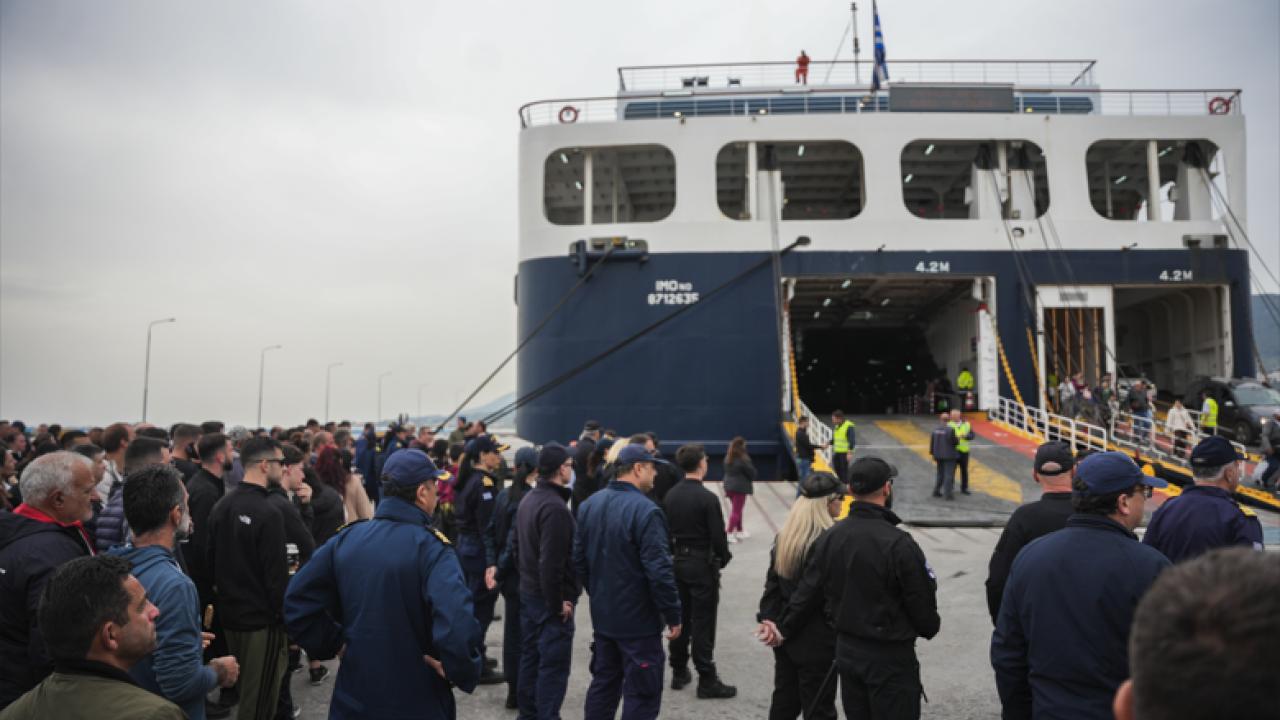 Μυτιλήνη: Κατειλημμένα έως αύριο στις 12:00 από κτηνοτρόφους και τα δυο λιμάνια