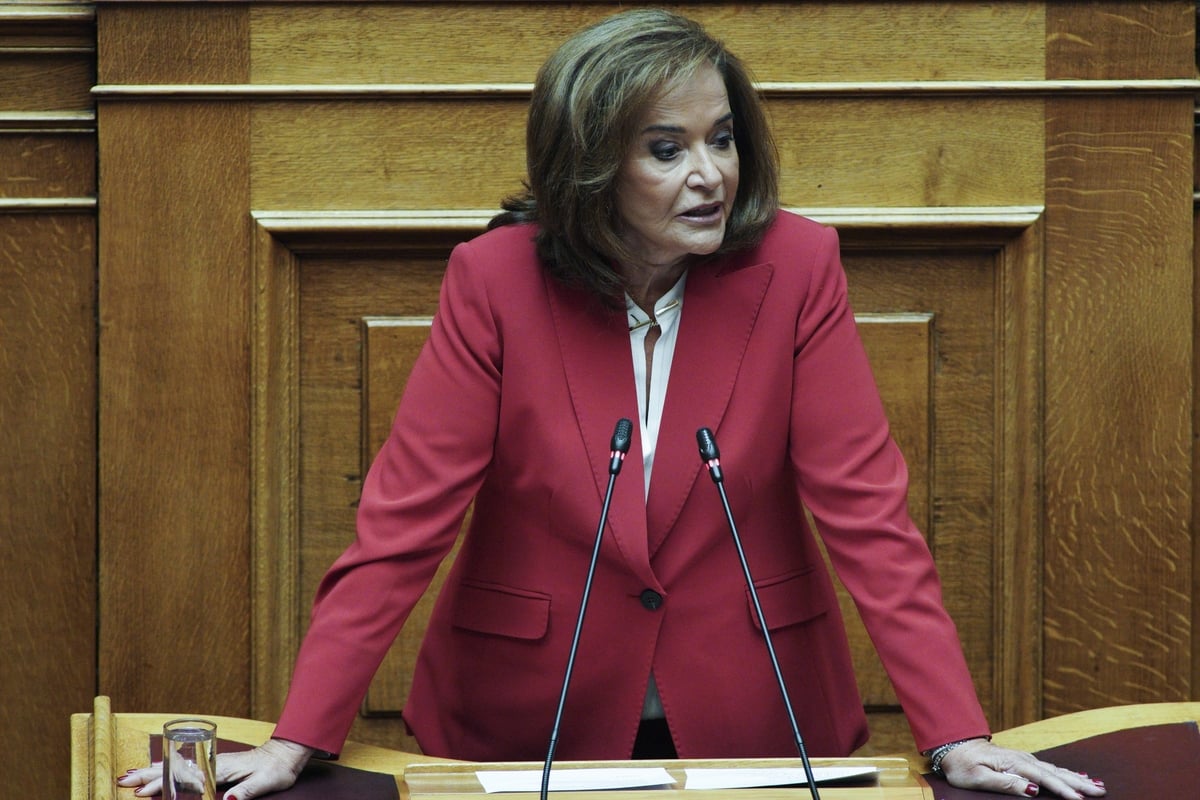 Ο Μακάριος Λαζαρίδης έπρεπε να διευκολύνει τον πρωθυπουργό και να παραιτηθεί