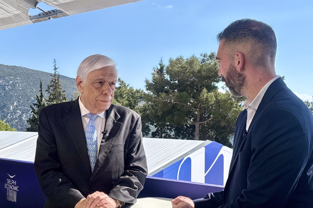 ΟΤ Delphi Economic Forum XI – Παυλόπουλος: Η Κοβέσι και οι Έλληνες δικαστικοί στην Ευρωπαϊκή Εισαγγελία κάνουν καλά τη δουλειά τους