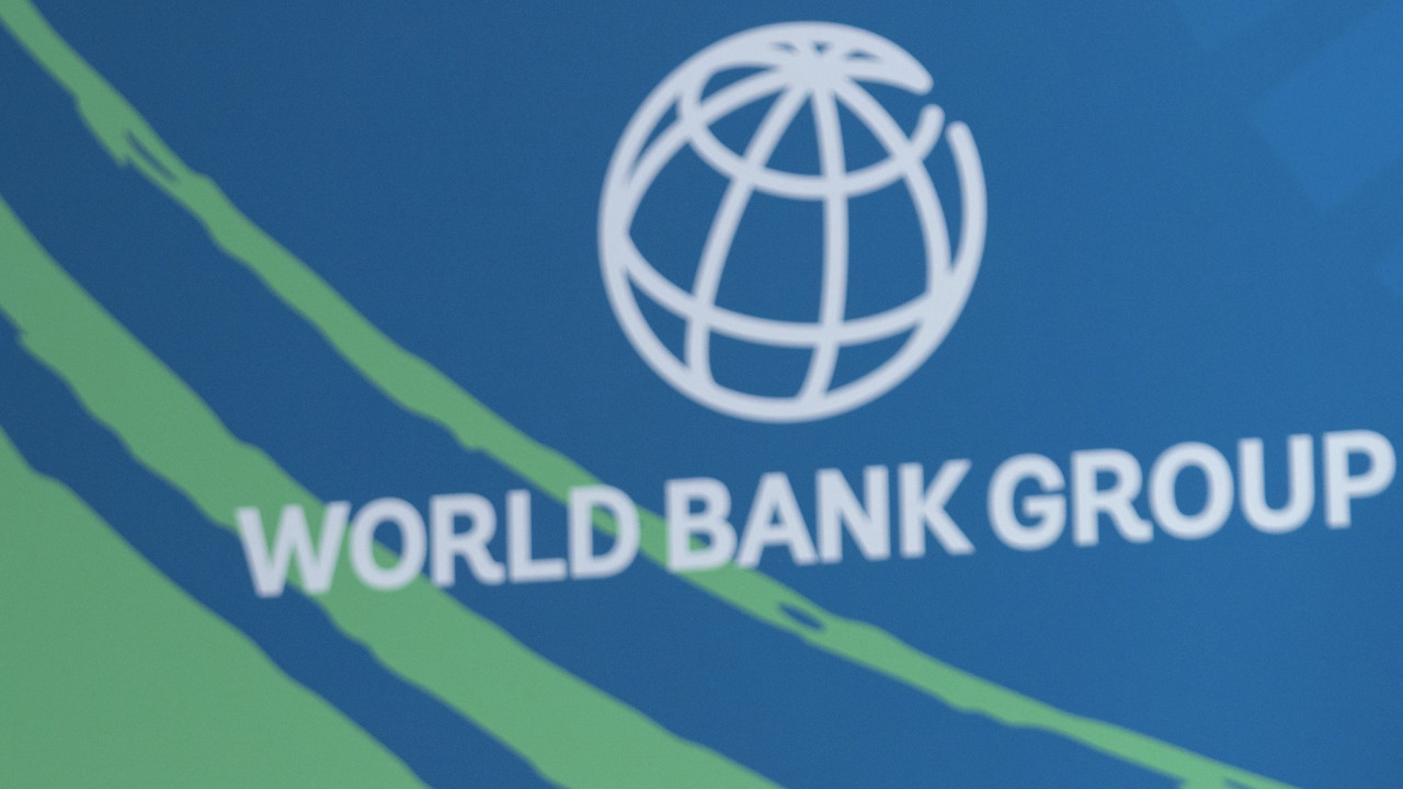 Αύξηση 24% στις τιμές ενέργειας το 2026 προβλέπει η Παγκόσμια Τράπεζα