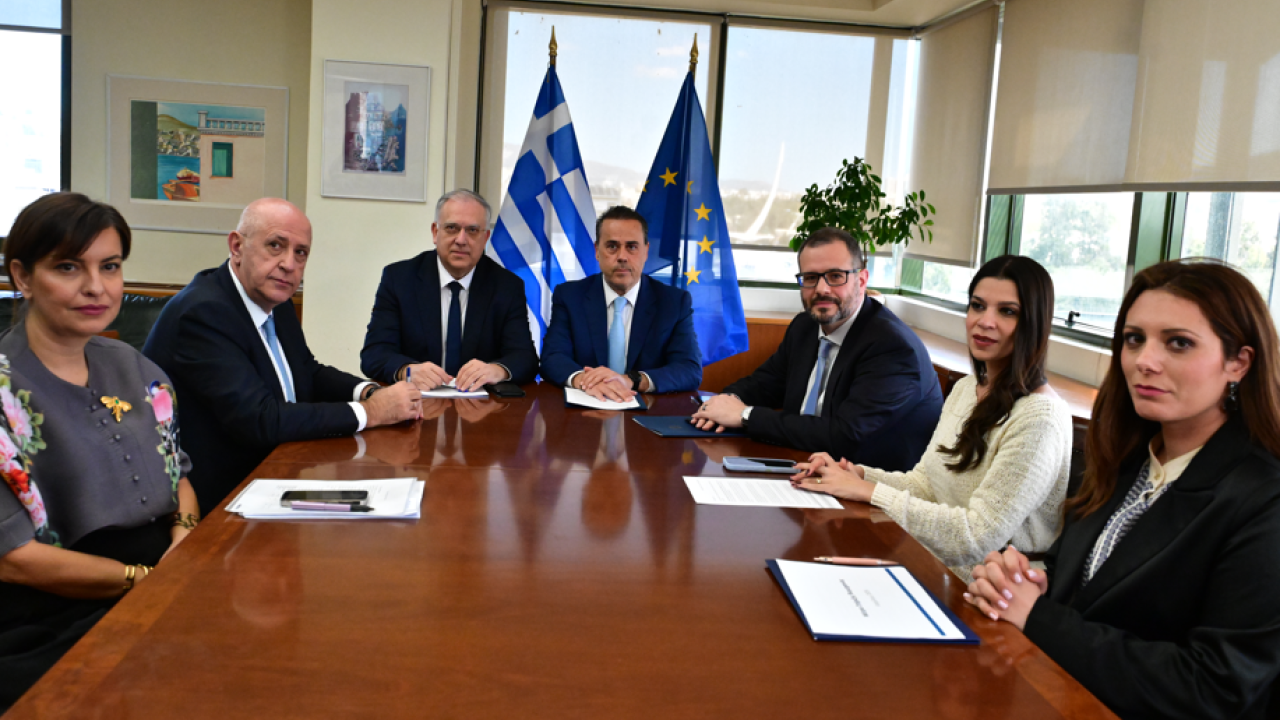 Κυβερνητική σύσκεψη τη Μ.Τετάρτη με αφορμή τον καλπασμό στα καύσιμα