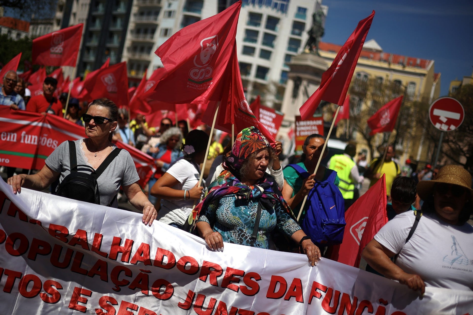 10.000 διαδηλωτές στη Λισαβόνα κατά των σχεδιαζόμενων μεταρρυθμίσεων του εργασιακού νομοσχεδίου