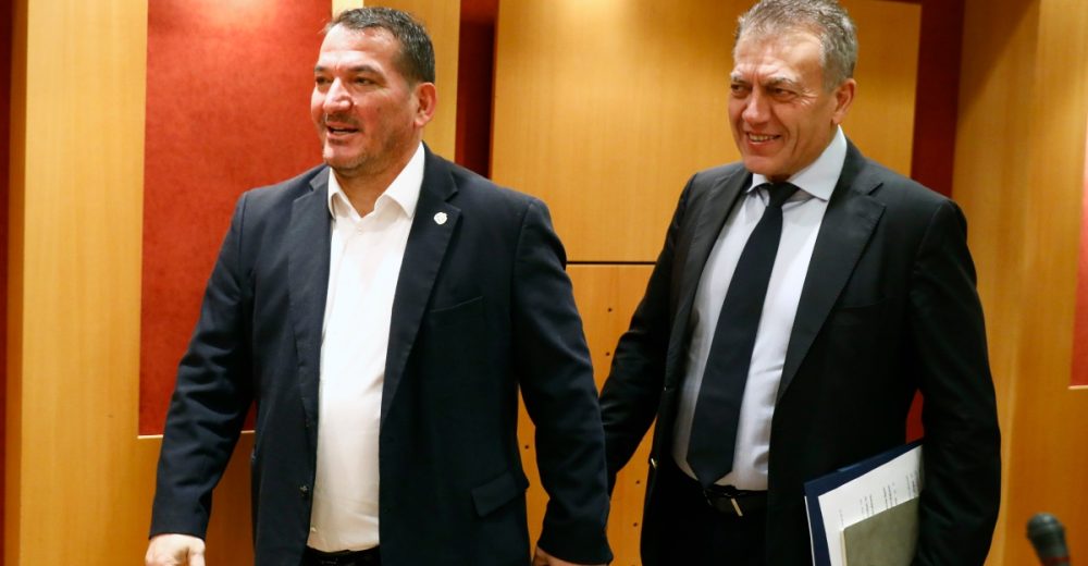 Επιστημονικός συνεργάτης του Βρούτση ο Πύρρος
