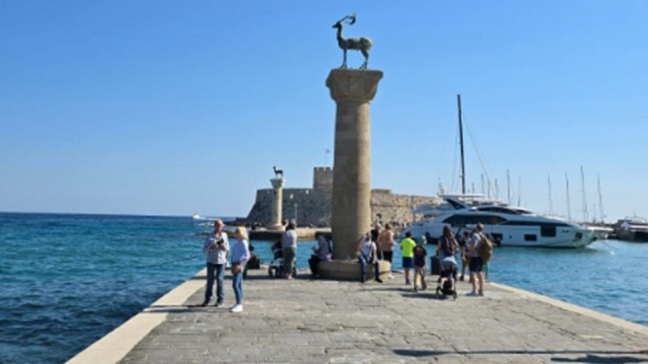 Γερμανία: Άνοδος για ευρωπαϊκούς προορισμούς λόγω κρίσης στον Κόλπο - Στους δημοφιλείς Κρήτη, Ρόδος, Κως