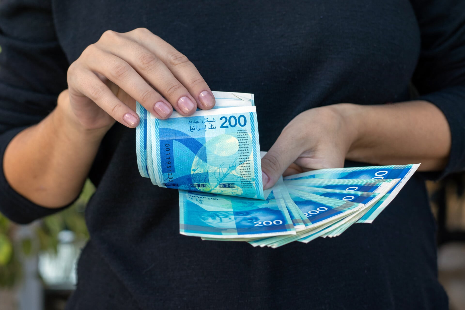 Το σέκελ το εθνικό νόμισμα του Ισραήλ σε υψηλό 30 ετών έναντι του δολαρίου