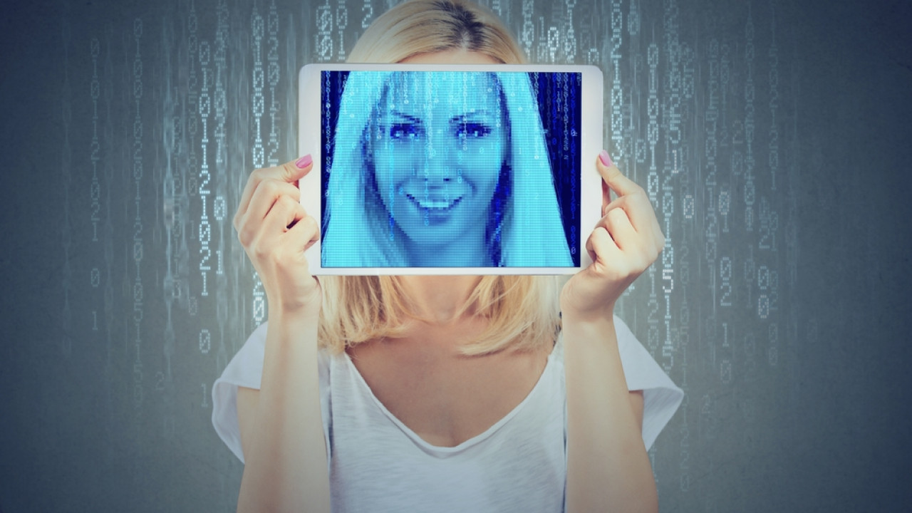 AI Clones: Η «χρυσοφόρα» τάση των influencers - Πώς βγάζουν χρήματα ενώ... κοιμούνται